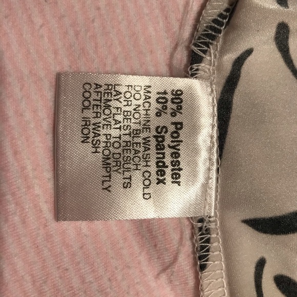 2 a Tee Shirt - Picture 6 of 6